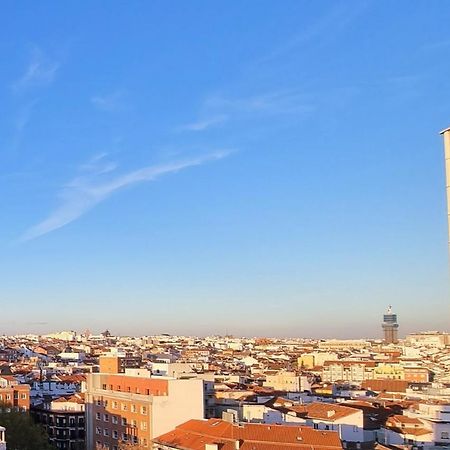 Plaza Espana & Gran Via Appartement Madrid Buitenkant foto